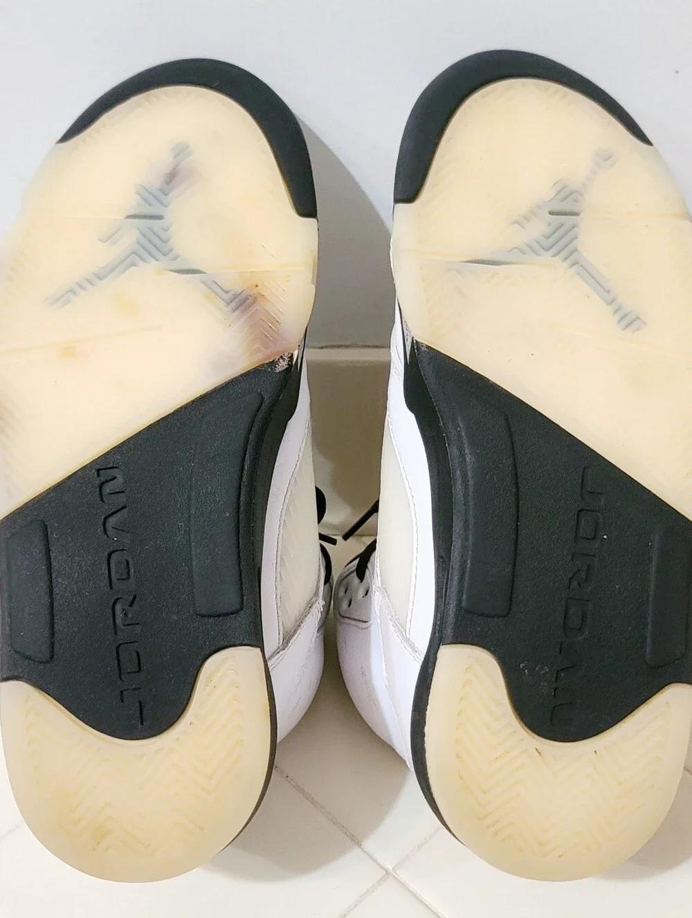 Air Jordan 5 Retro Reverse Metallic Men's Size 7